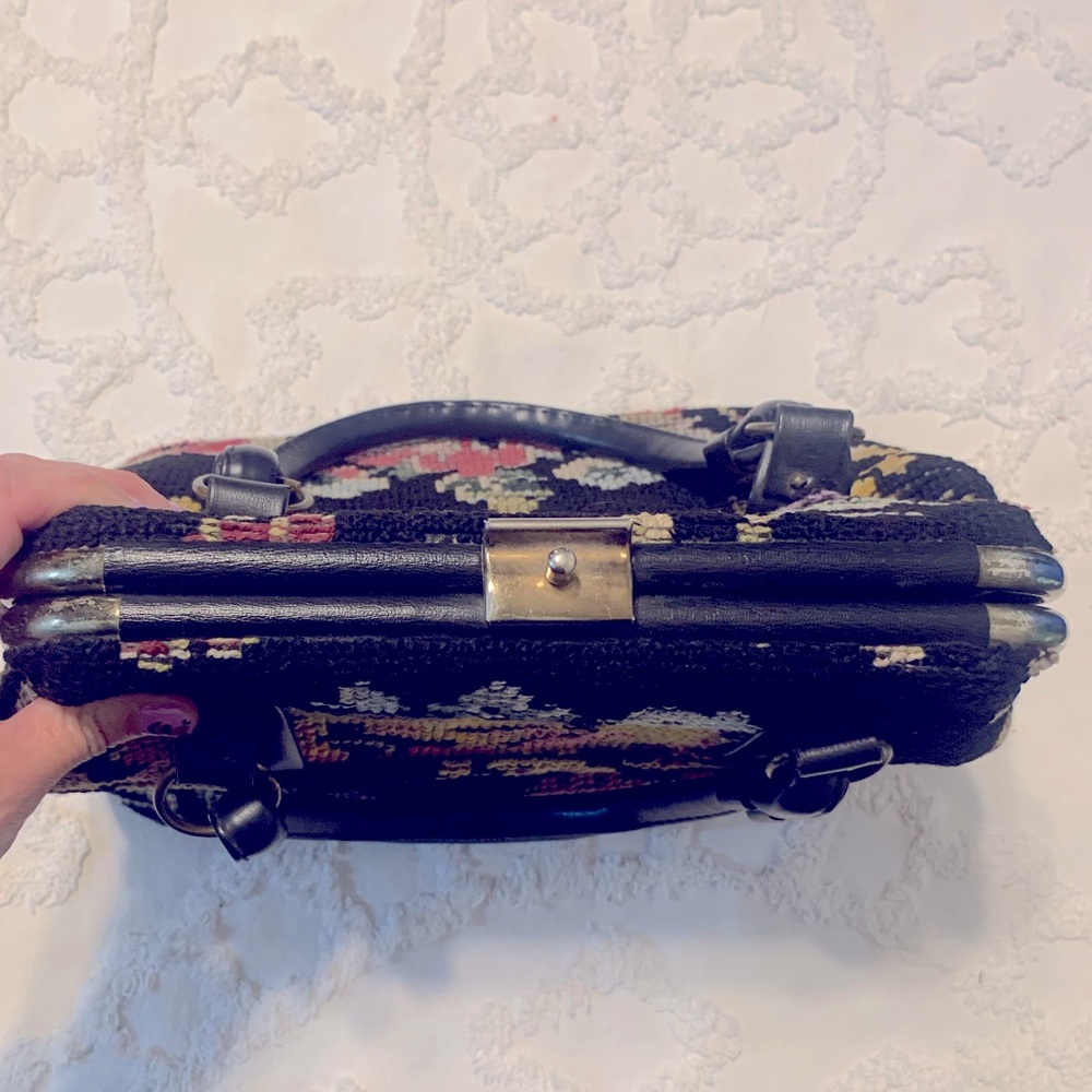 Vintage carpet bag - Picture 2 of 4